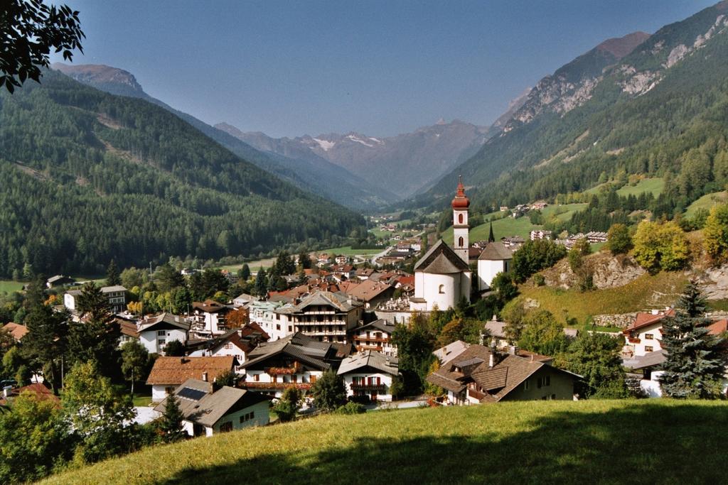 Aparthotel Pichler Gossensass Exteriör bild