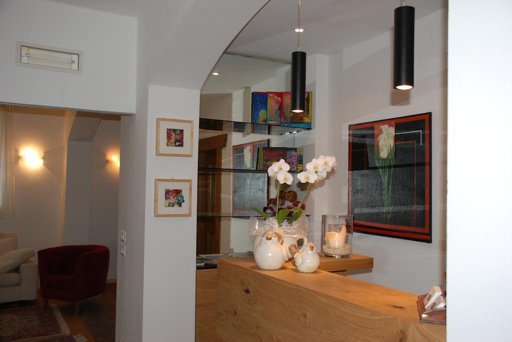 Aparthotel Pichler Gossensass Exteriör bild