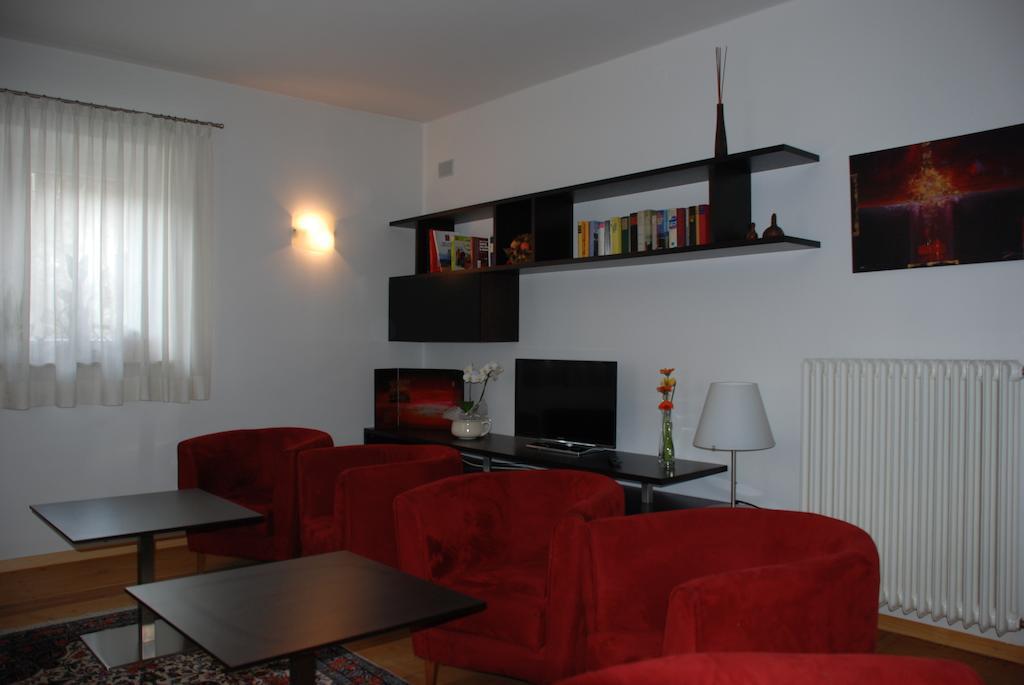 Aparthotel Pichler Gossensass Exteriör bild