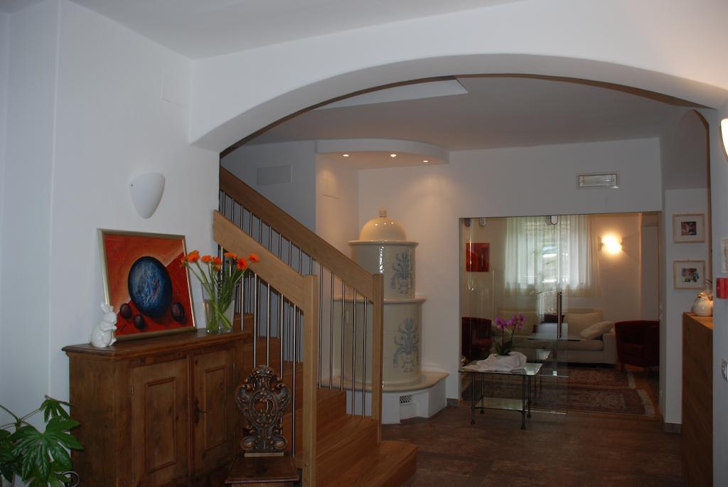 Aparthotel Pichler Gossensass Exteriör bild